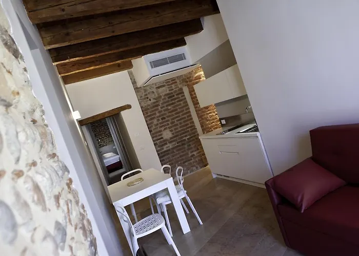 Madonna Apartment Verona