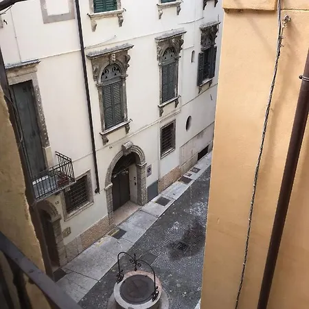 Madonna Verona