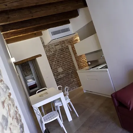 Madonna Apartment Verona