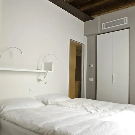 Madonna Apartment Verona